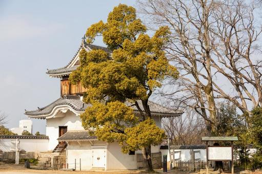 冬の岡山城の月見櫓 冬の岡山城の月見櫓 岡山城,お城,月見櫓の写真素材