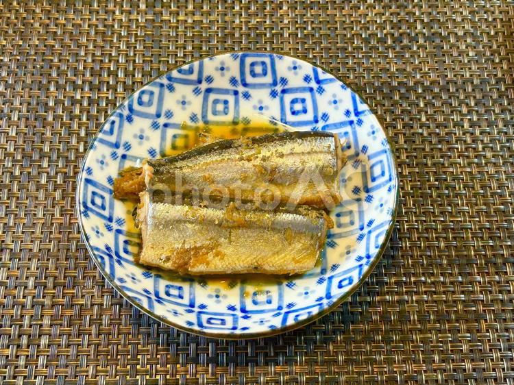 秋はサンマの季節！サンマの生姜煮です（横 サンマ,魚,煮魚の写真素材