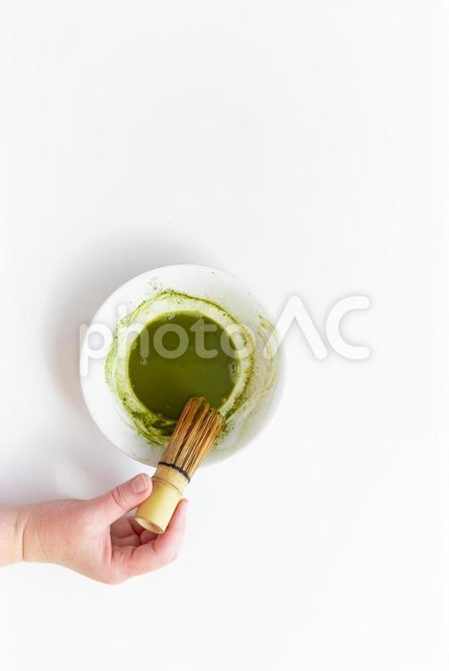 抹茶を点てている人の手元 手元,人物,抹茶の写真素材