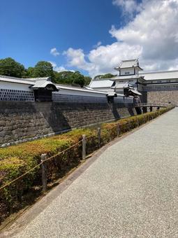 金沢城までの道のり 城,風景,金沢城の写真素材