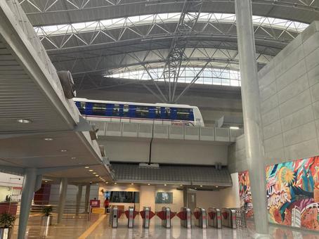 LRT running inside KL Sentral Station, asia, southeast asia, malaysia, JPG