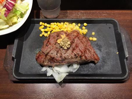 食べやすい約200gサーロインステーキ肉 サーロイン,ステーキ,牛肉の写真素材