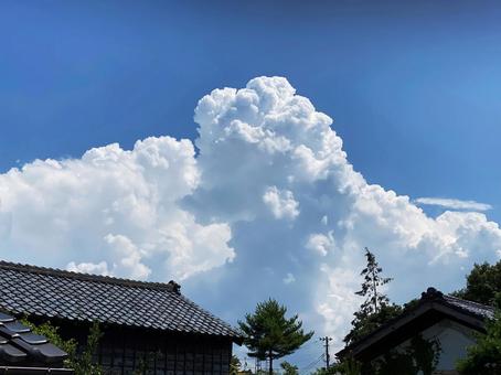 Rising cumulonimbus clouds, JPG