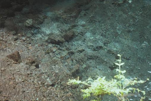 自然のグラデーション水面 自然のグラデーション水面の写真