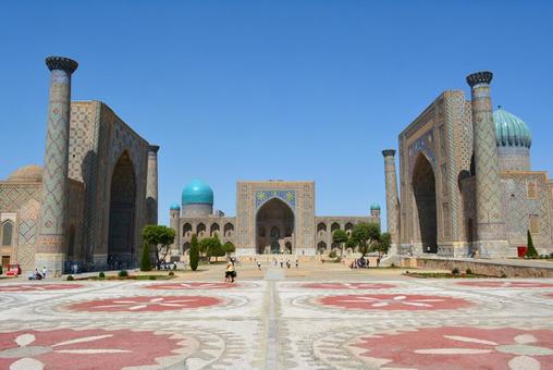 サマルカンドのレギスタン広場 サマルカンド,レギスタン広場,ウズベキスタンの写真素材