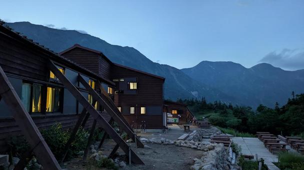 鏡平山荘 鏡平山荘の写真