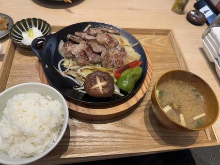 ジンギスカン ジンギスカン,肉,定食の写真素材