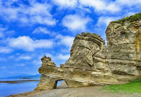 北海道 くぐり岩 北海道 くぐり岩 海,日本海,海岸の写真素材