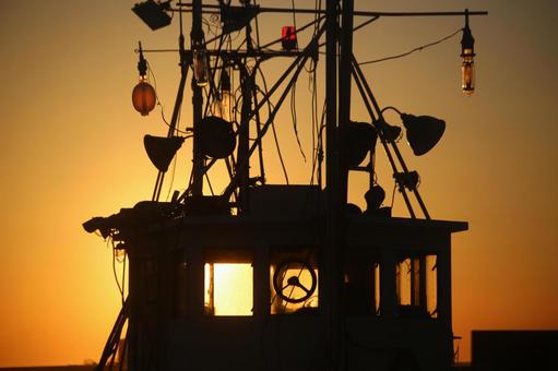 Fishing Boat Nishina Port, hoàng hôn nishiizu, cầu tàu, lúc mặt trời lặn, JPG