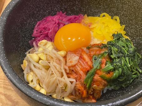 ビビンパ丼 ビビンパ丼 ビビンパ,どんぶりごはん,丼の写真素材