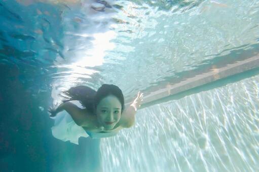 Underwater wedding photography Underwater wedding photography
