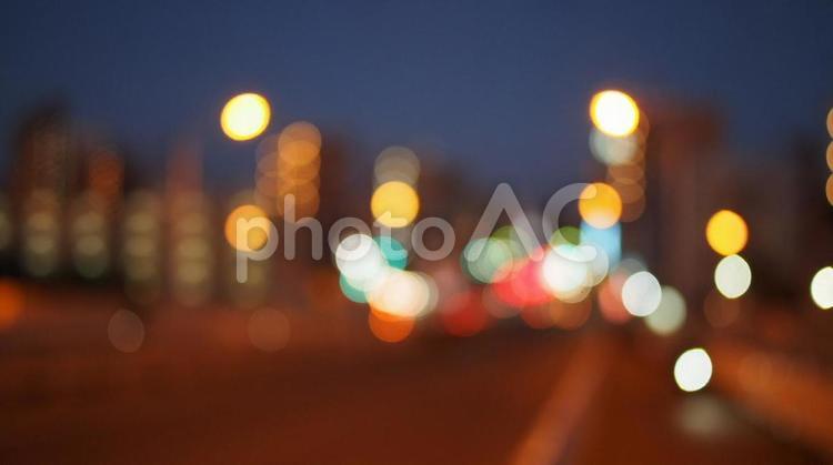 一般道の夜景：キラキラたまぼけ 夜景,夜,xmasの写真素材