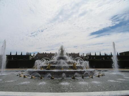 ヴェルサイユ（ベルサイユ）宮殿の庭園 ヴェルサイユ宮殿,バロック建築,建造物の写真素材