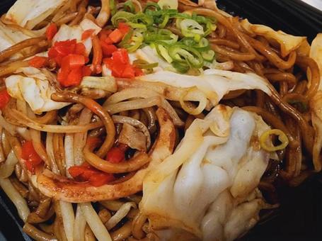 焼きそば 焼きそば 焼きそば,鉄板,祭りの写真素材
