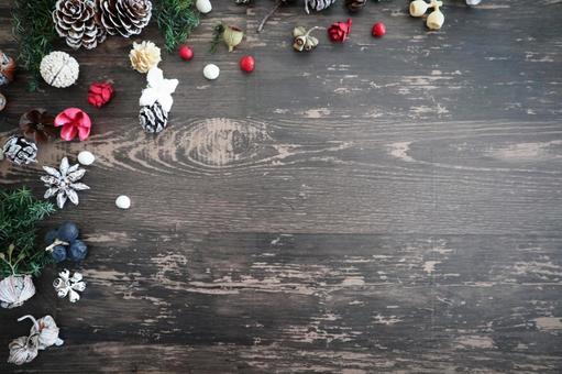 クリスマス木目調の木の実の背景素材 クリスマス木目調の木の実の背景素材 クリスマス,木の実,冬の写真素材