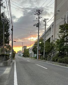 住宅街の朝 住宅街の朝 朝,街並み,都市景観の写真素材