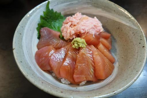 マグロねぎとろ丼 マグロ,鮪,まぐろの写真素材