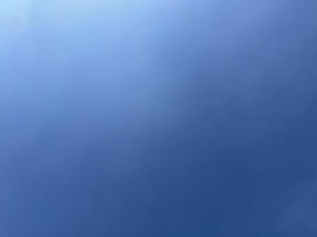 秋の青空 秋の青空 青空,空,快晴の写真素材
