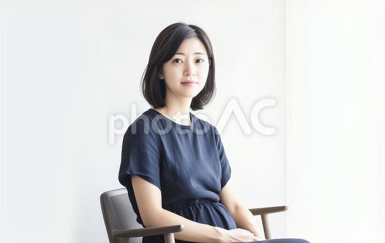 柔らかい雰囲気の中年女性のポートレート 女性,女,アジア人の写真素材