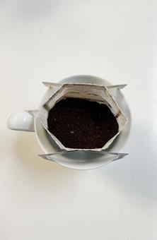 ドリップコーヒー3 ドリップコーヒー3 コーヒー,ドリップコーヒー,マグカップの写真素材