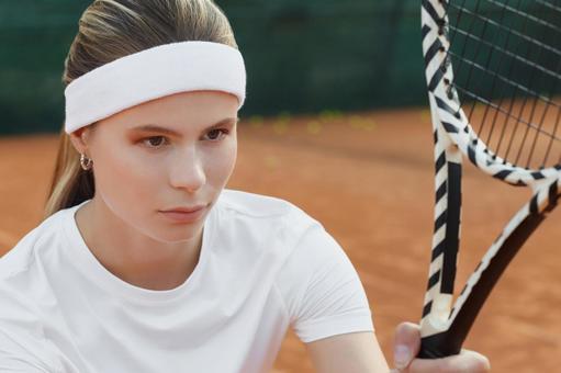 真剣な眼差しの女性アスリート 女性,外国人,テニスの写真素材