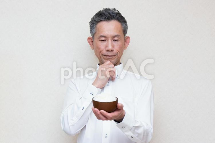 白米と中年男性3 ご飯,米,カロリーの写真素材