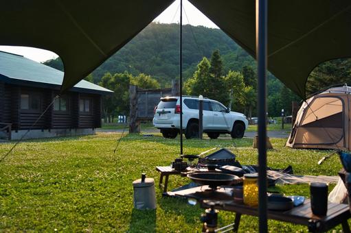 タープとキャンプ場 タープとキャンプ場 キャンプ,小物,タープの写真素材