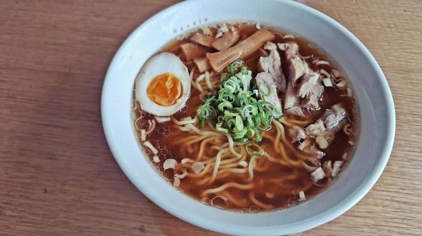 手作りラーメン 手作りラーメン ラーメン,しょう油ラーメン,チャーシュー麺の写真素材