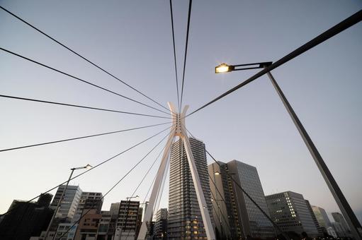中央大橋の主塔 中央大橋,中央区,橋の写真素材