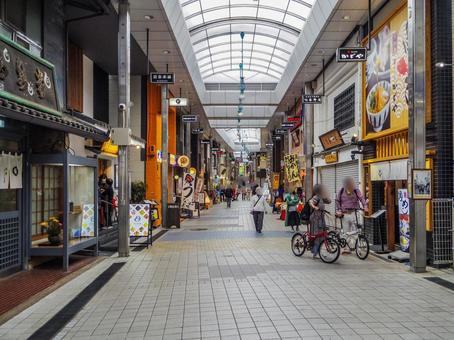 【愛媛県】松山市・道後商店街 道後商店街,道後温泉,アーケードの写真素材