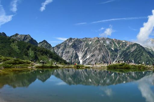 八方池登山 八方池登山 八方池,登山,山の写真素材