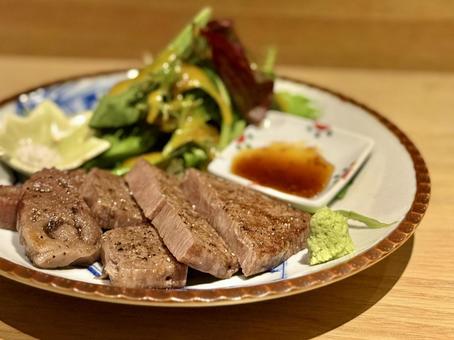 ヒレ肉 炭火焼き ステーキ ヒレ肉 炭火焼き ステーキの写真