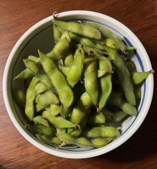 R7.08.04 枝豆 R7.08.04 枝豆の写真