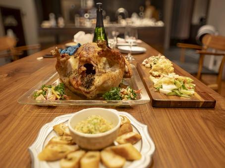 笑顔が集うクリスマスディナー クリスマス,ディナー,ホームパーティの写真素材