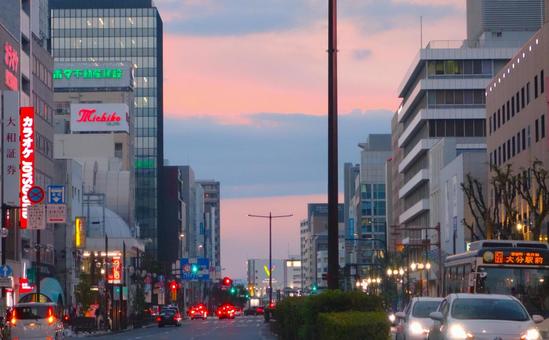 夏の終わりの夕暮れ街 夏の終わりの夕暮れ街の写真