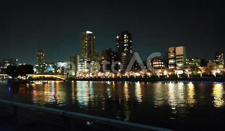 大阪の川の駅はちけんや周辺の夜景 09 大阪,川の駅はちけんや,天満橋の写真素材