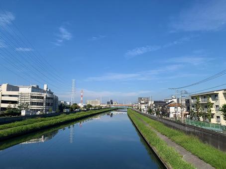 川と空 空,晴れ,空背景の写真素材