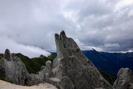 イルカ岩 イルカ岩 燕岳,夏山,登山の写真素材
