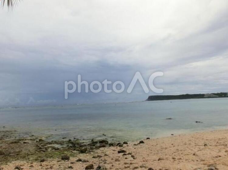 南国グアムの海と砂浜 海,砂浜,風景の写真素材