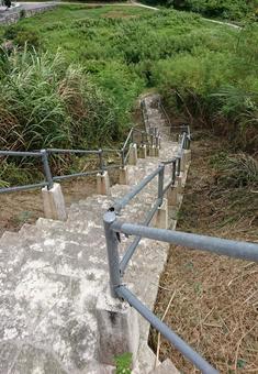 階段 下り 階段 下り 階段,長い,景色の写真素材