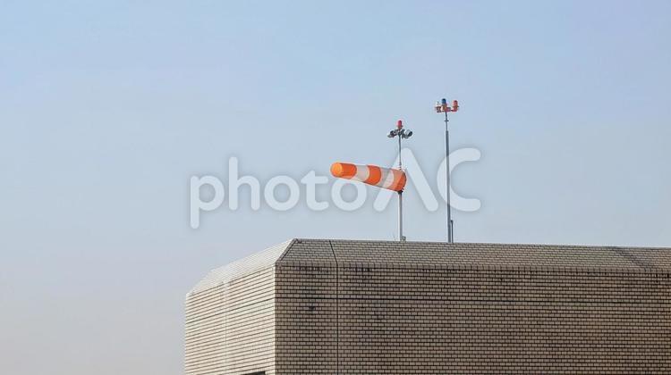 ヘリポート用風向指示器 風向,風向き,吹き流しの写真素材