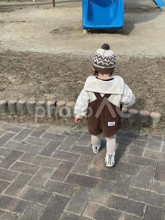 次行くよー 男の子,遊び,公園の写真素材