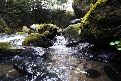 熊本 阿蘇 南小国町 夫婦滝6 夫婦滝,阿蘇,滝の写真素材