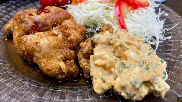 カリカリ唐揚げのチキン南蛮 チキン南蛮,唐揚げ,鶏肉の写真素材