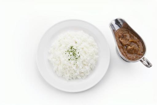 カレーポット(ルー入り)と白ごはん カレーポット(ルー入り)と白ごはんの写真