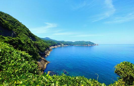 夏の日本海・山陰海岸線 海景,海,日本海の写真素材