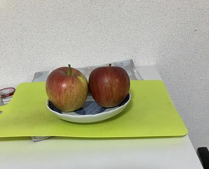リンゴ リンゴの写真