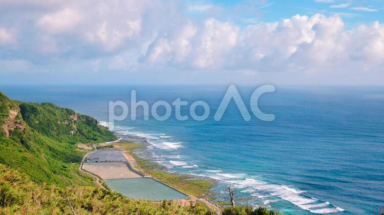 沖縄久米島、比屋定バンタからの絶景 比屋定バンタ,比屋定バンタ展望台,比屋定の写真素材