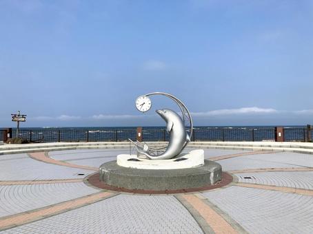 北海道 ノシャップ岬のイルカのオブジェ 北海道 ノシャップ岬のイルカのオブジェ 北海道,イルカ,オブジェの写真素材