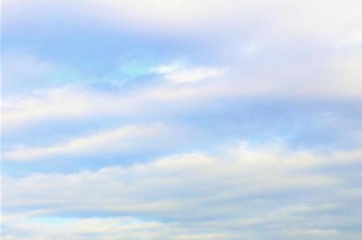 空 雲 薄曇り 天気 晴れ間 空 雲 薄曇り 天気 晴れ間の写真